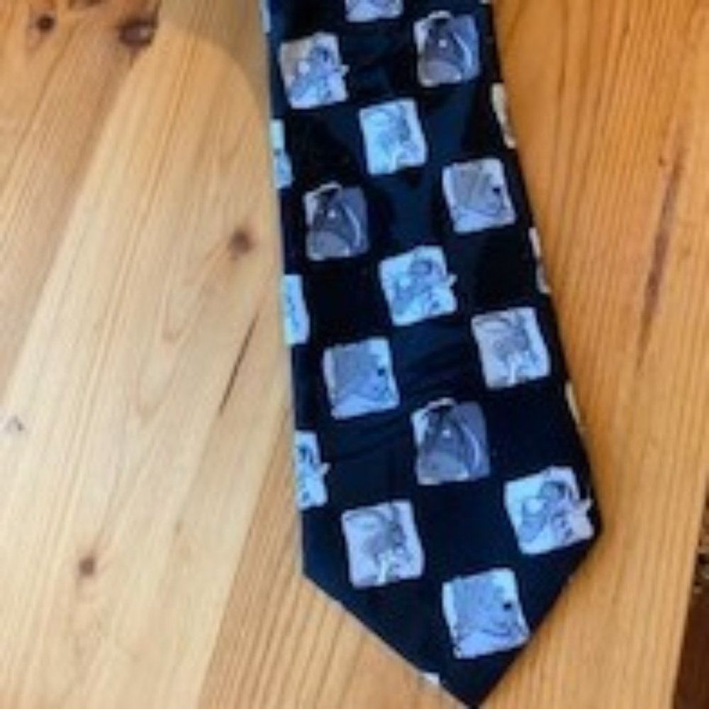 Disney Pooh tie Pooh and friends Novelty
